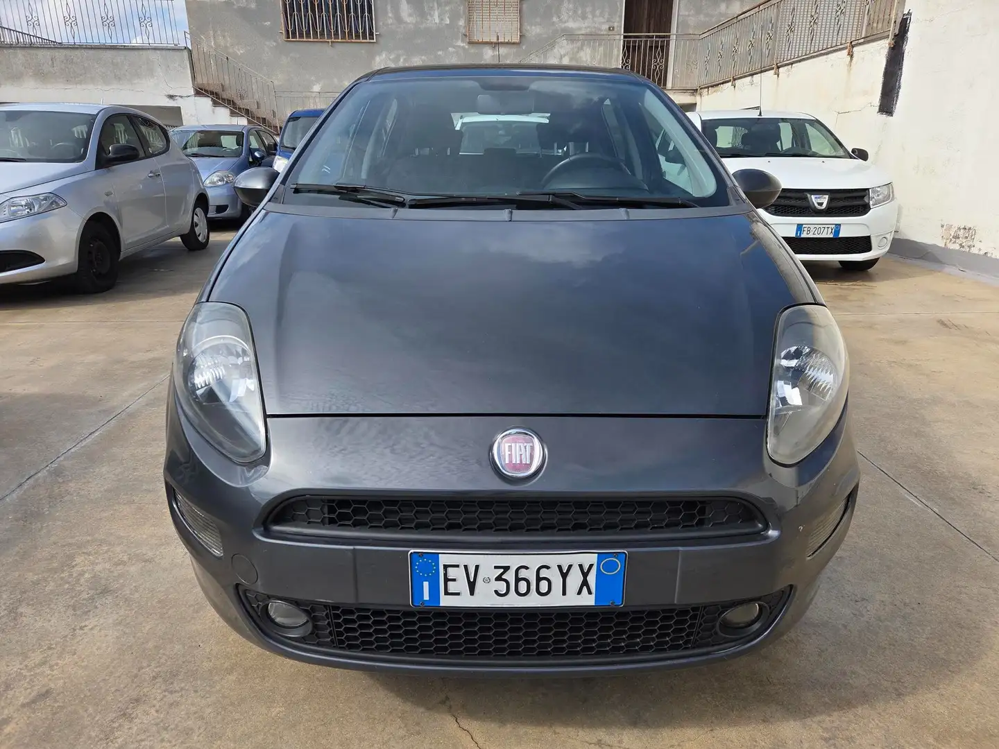 Fiat Punto Punto 5p 1.3 mjt 16v Lounge 75cv Grigio - 1