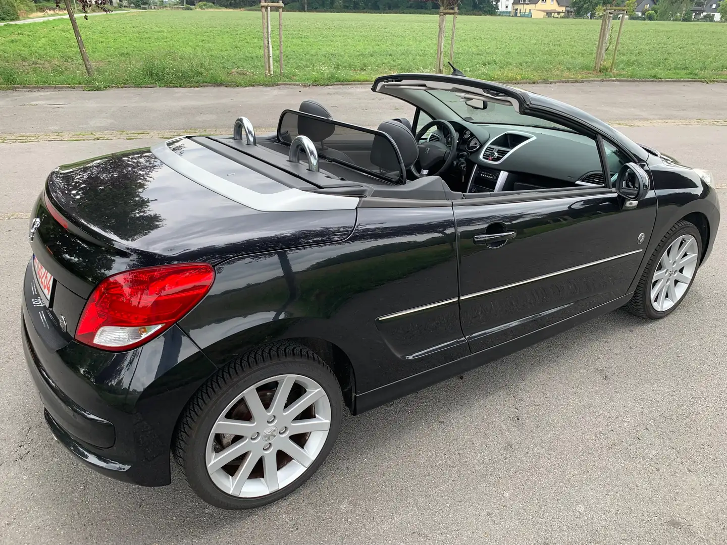 Peugeot 207 CC 1.6 Cabrio *Sonder-Edition: ROLAND GARROS ! Schwarz - 2