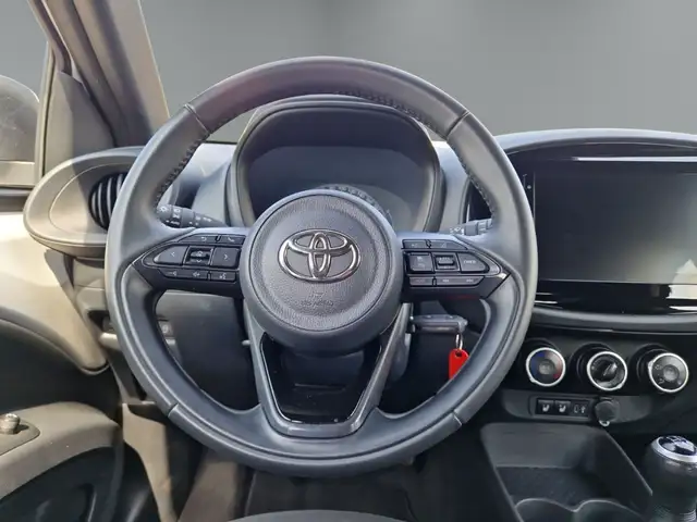 Toyota Aygo X view 14