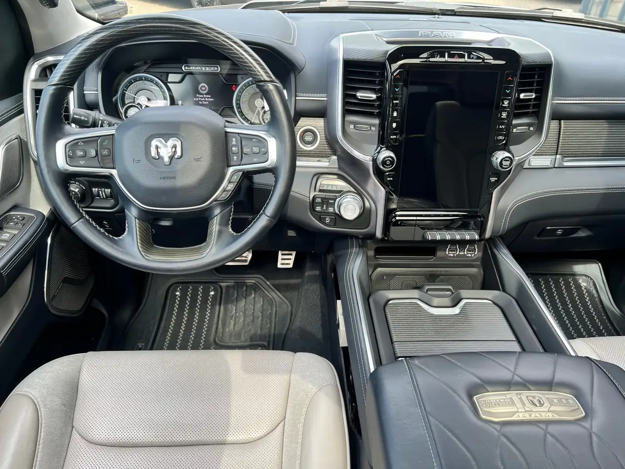 Dodge RAM 2023 — фото 12
