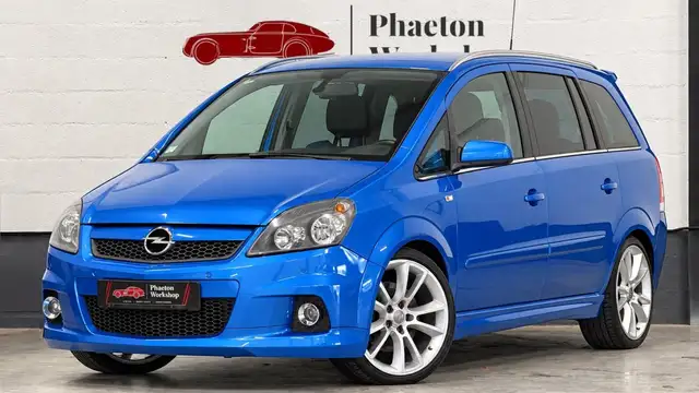 Opel Zafira OPC