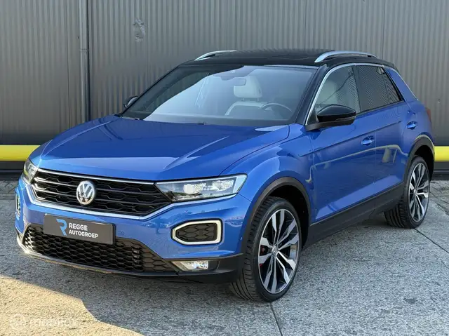 2017 Volkswagen T-Roc in Blue for sale