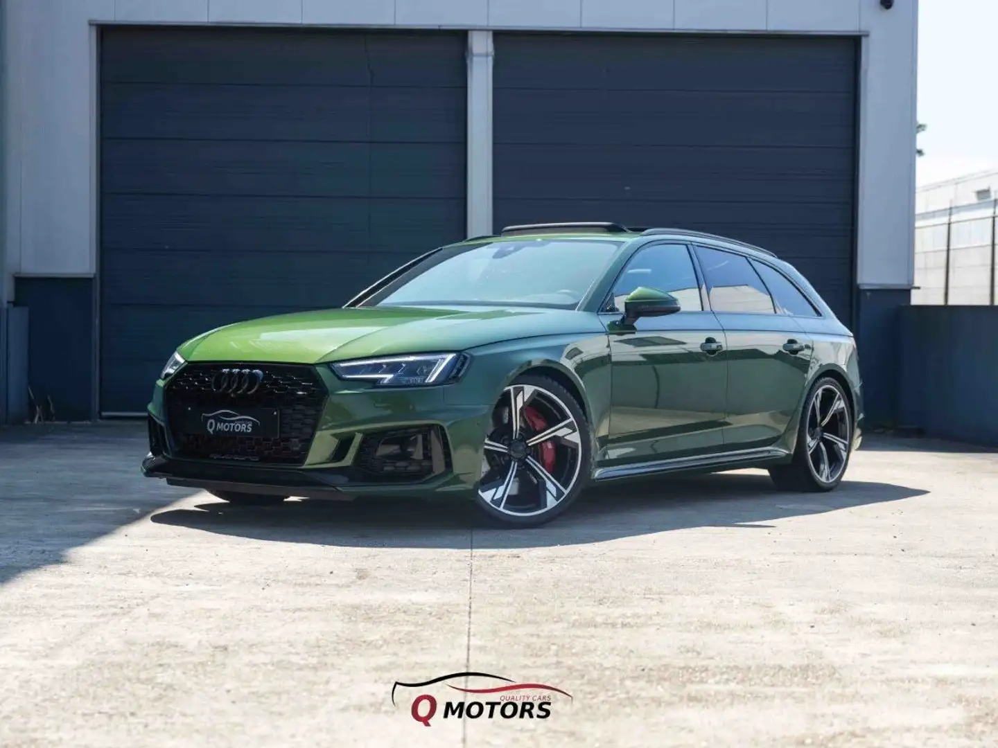 Audi RS4 BREAK-LED-360-KEYL-ACC-HEAT-COOL SEAT-PANO-HUD-BTW Vert - 1