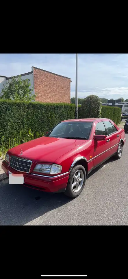 Mercedes-Benz C 220