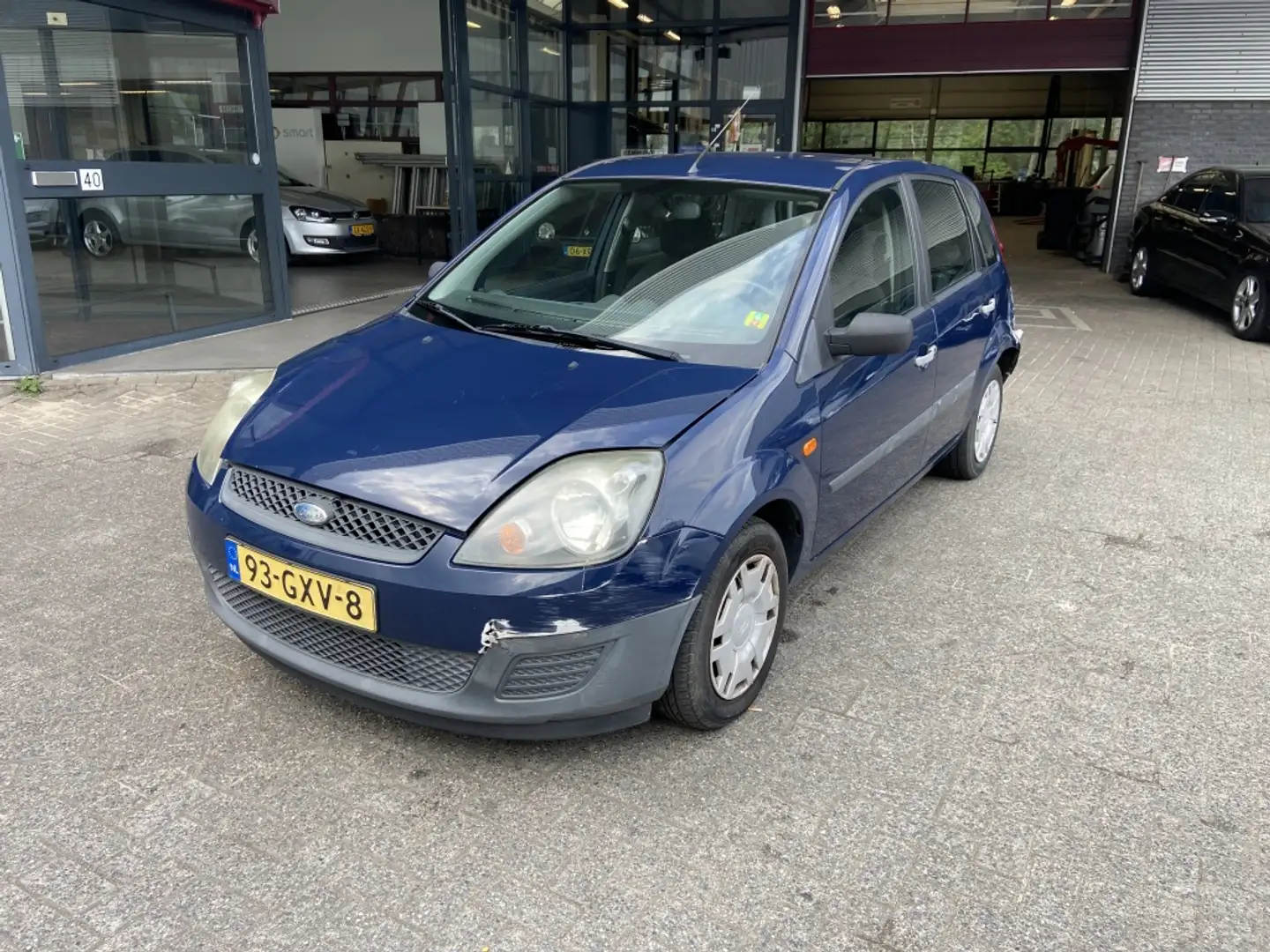 Ford Fiesta 1.2 Blauw - 1