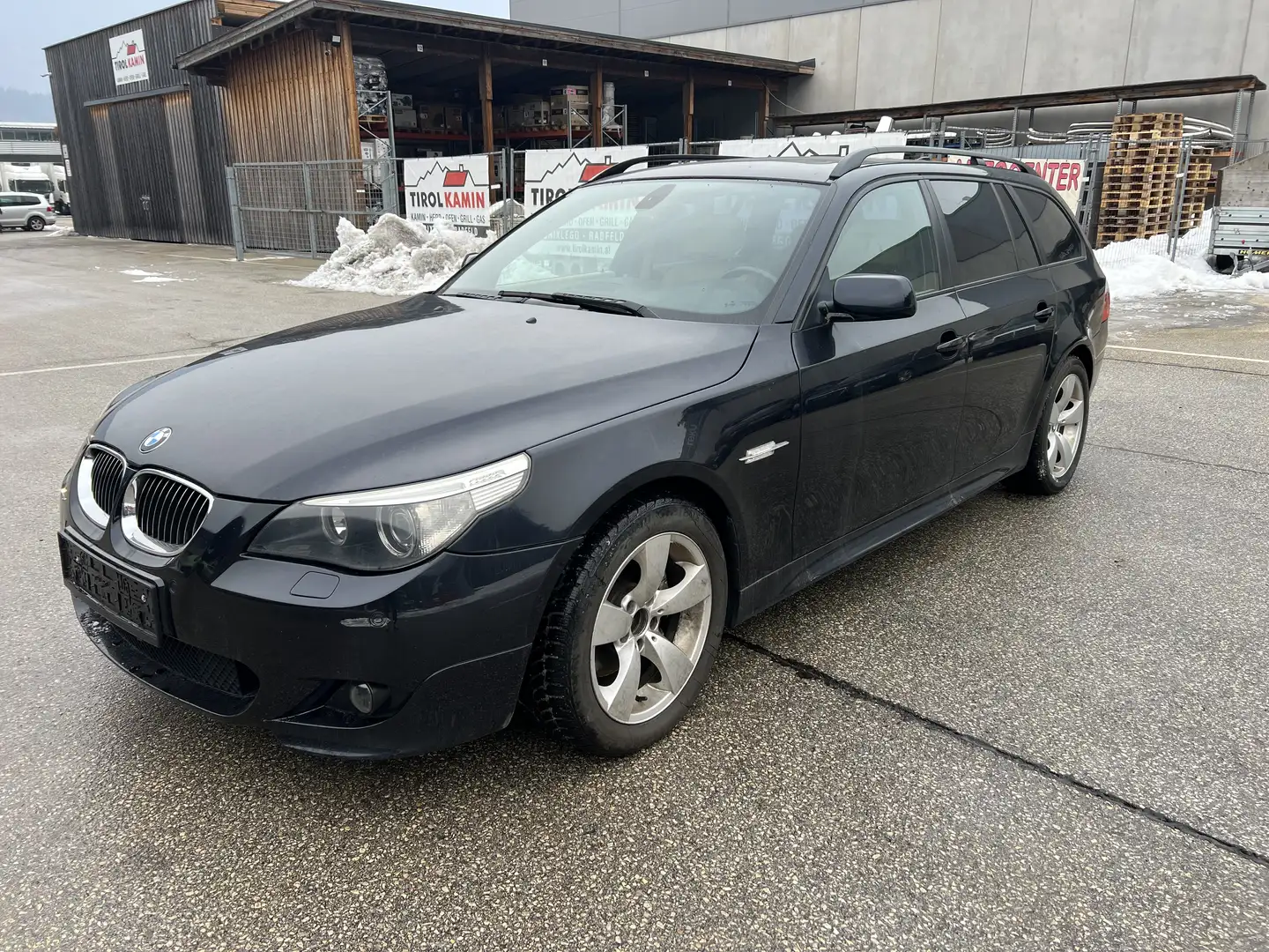 BMW 530 530xd Touring Österreich-Paket - 1