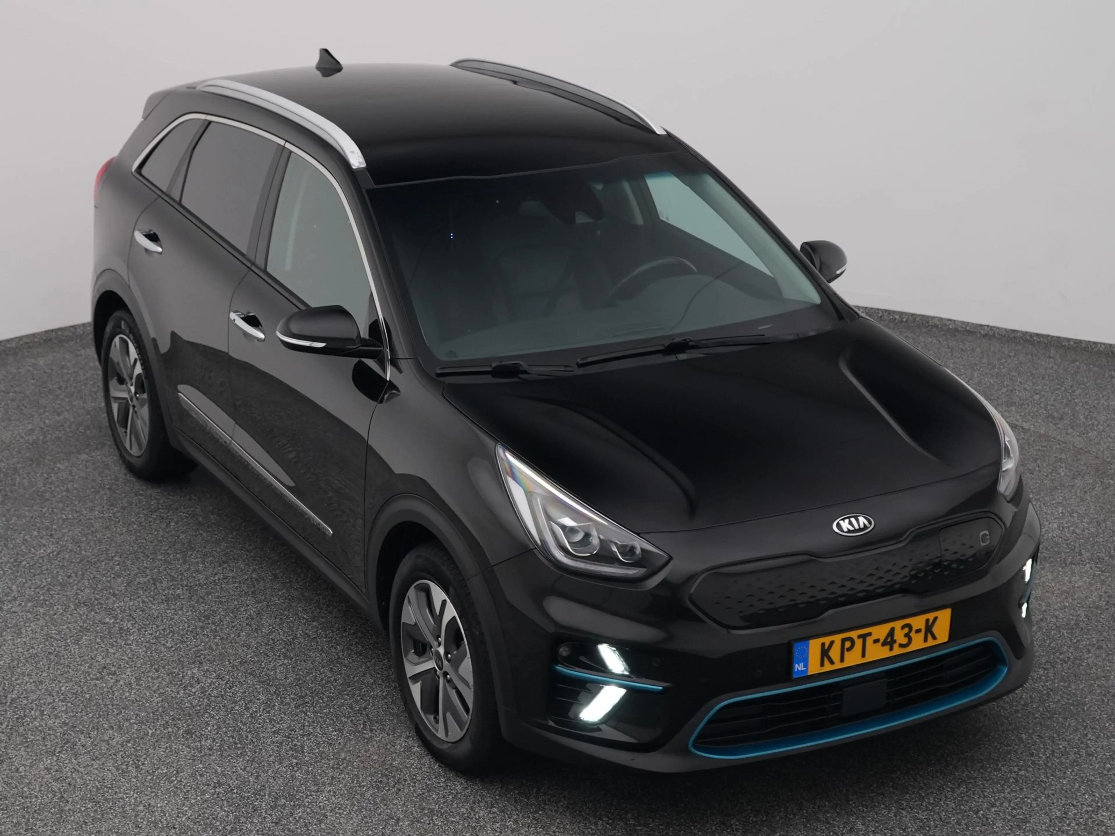 Kia e-Niro DynamicLine 64.8 kWh | KEYLESS | ADAPTIVE | CAMERA — photo 25