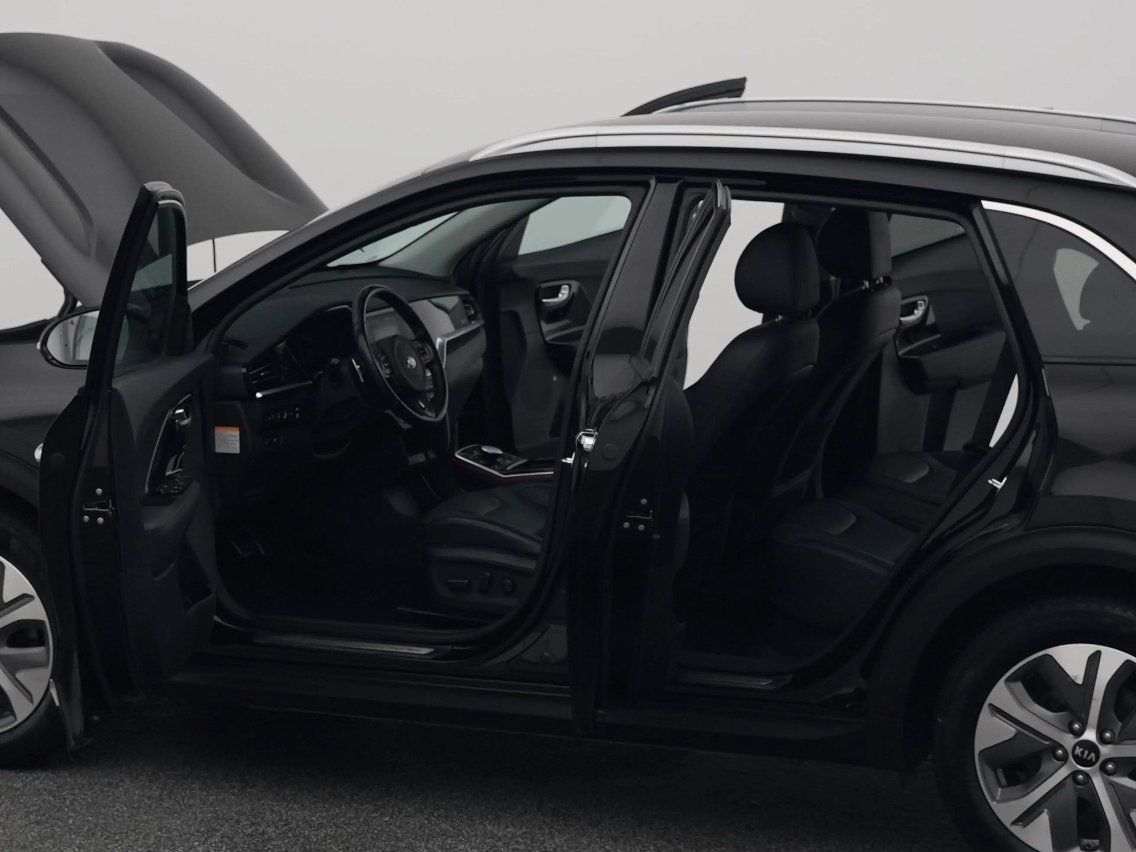 Kia e-Niro DynamicLine 64.8 kWh | KEYLESS | ADAPTIVE | CAMERA — photo 34