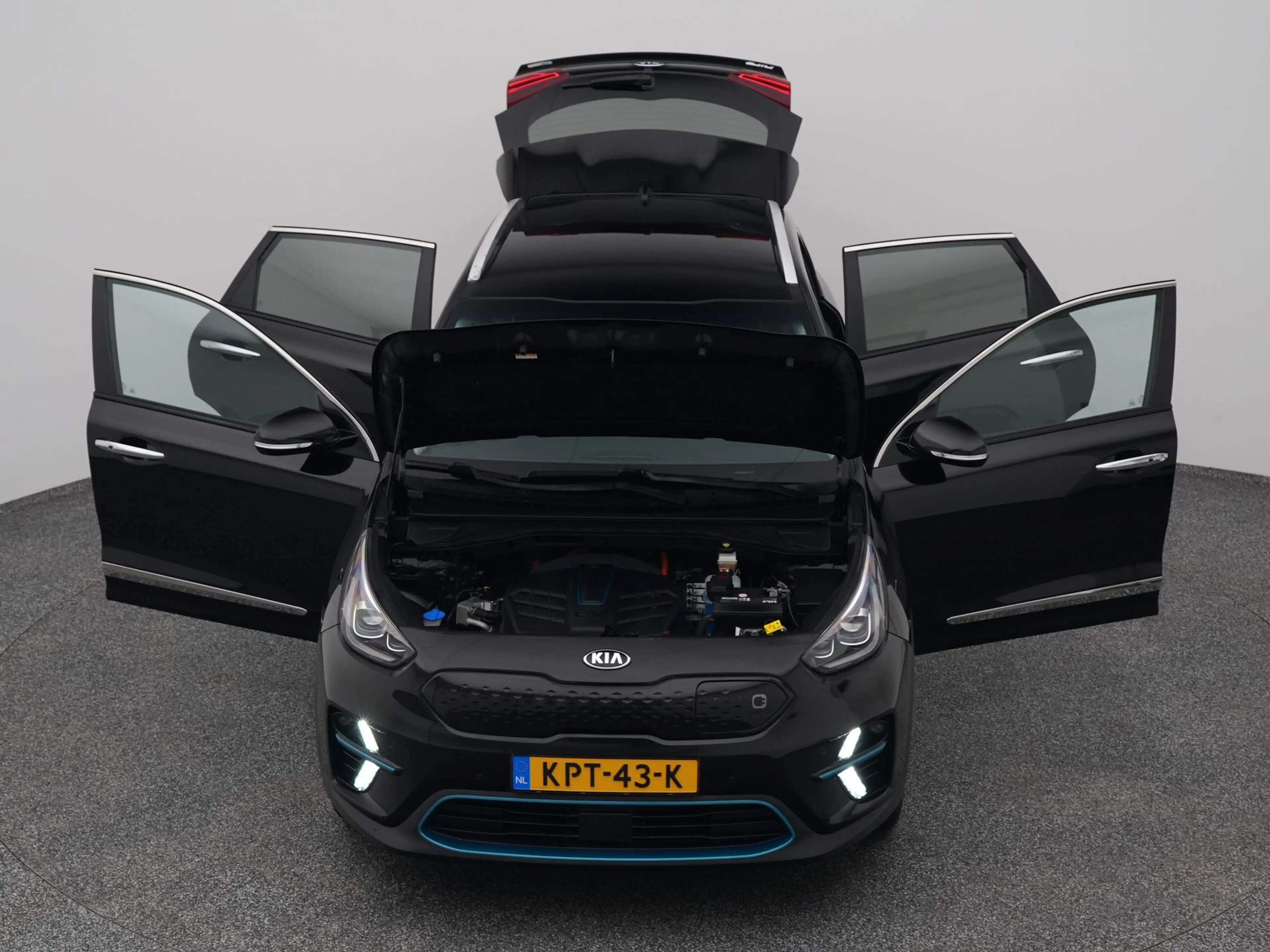 Kia e-Niro DynamicLine 64.8 kWh | KEYLESS | ADAPTIVE | CAMERA — photo 28