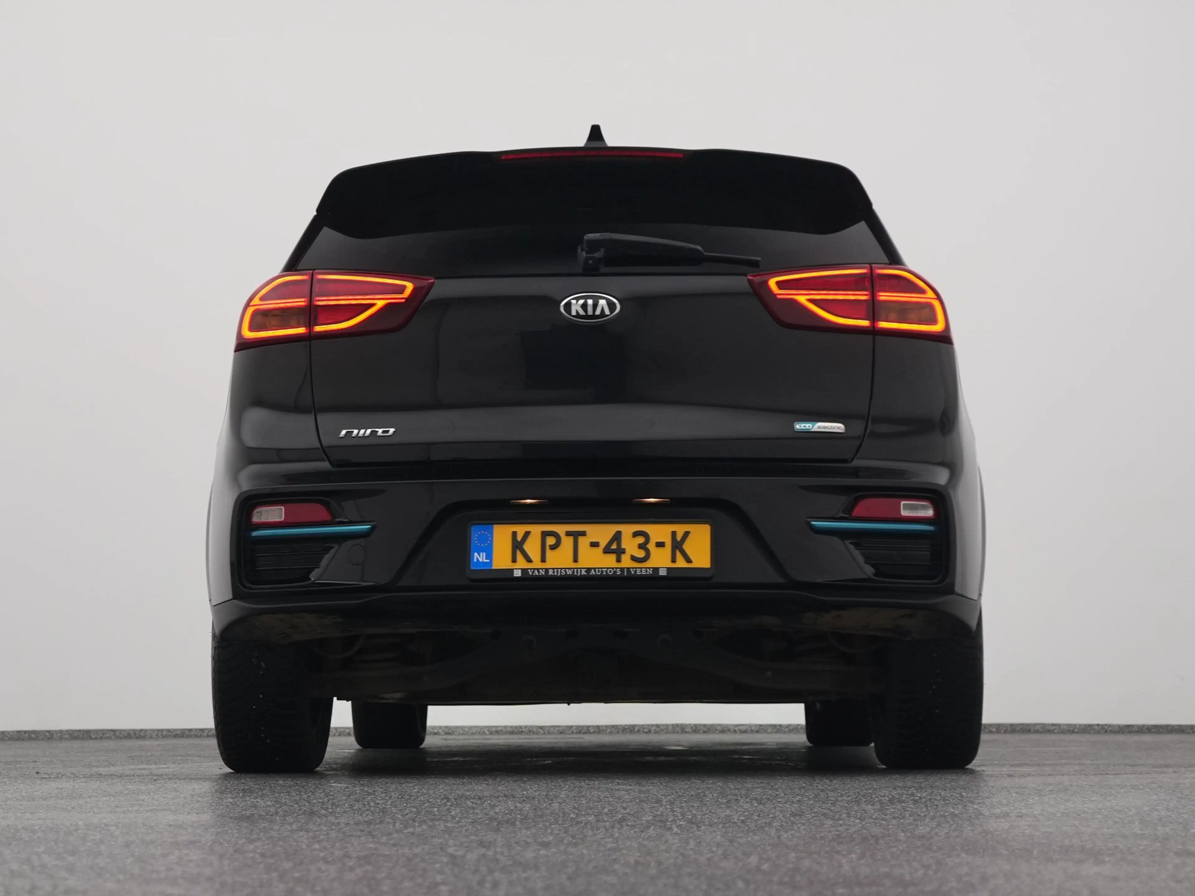 Kia e-Niro DynamicLine 64.8 kWh | KEYLESS | ADAPTIVE | CAMERA — photo 37