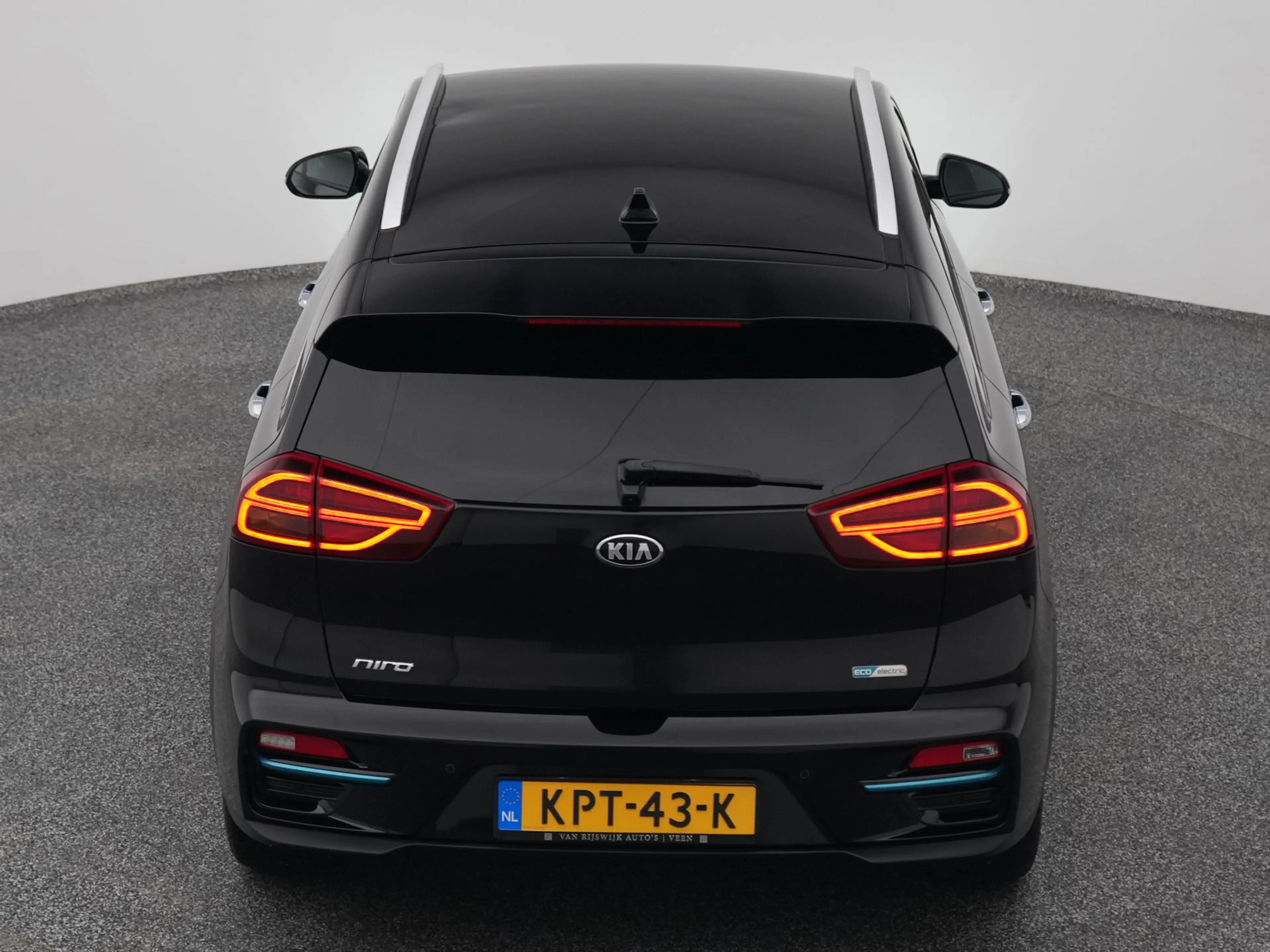 Kia e-Niro DynamicLine 64.8 kWh | KEYLESS | ADAPTIVE | CAMERA — photo 29