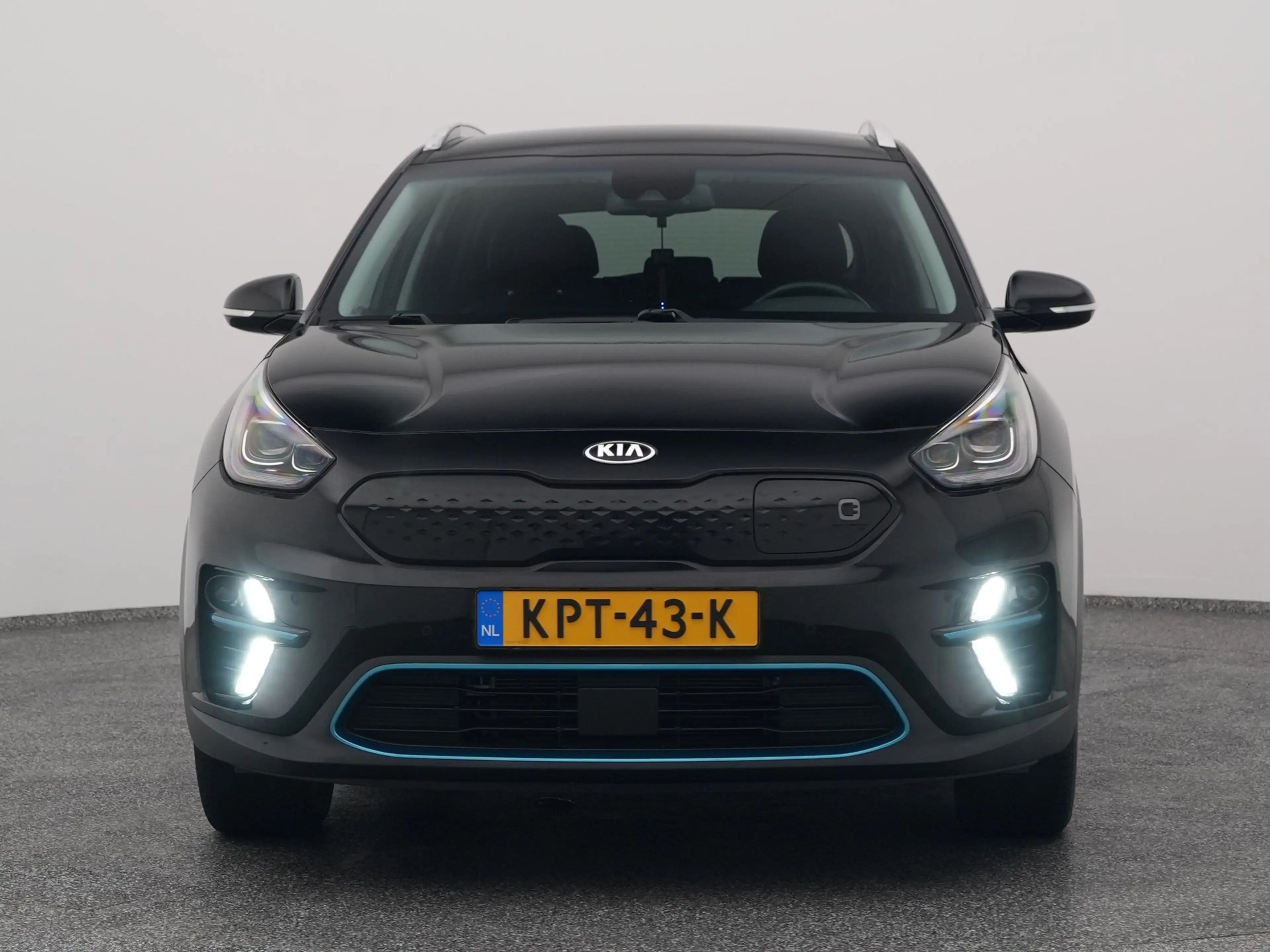 Kia e-Niro DynamicLine 64.8 kWh | KEYLESS | ADAPTIVE | CAMERA — photo 10