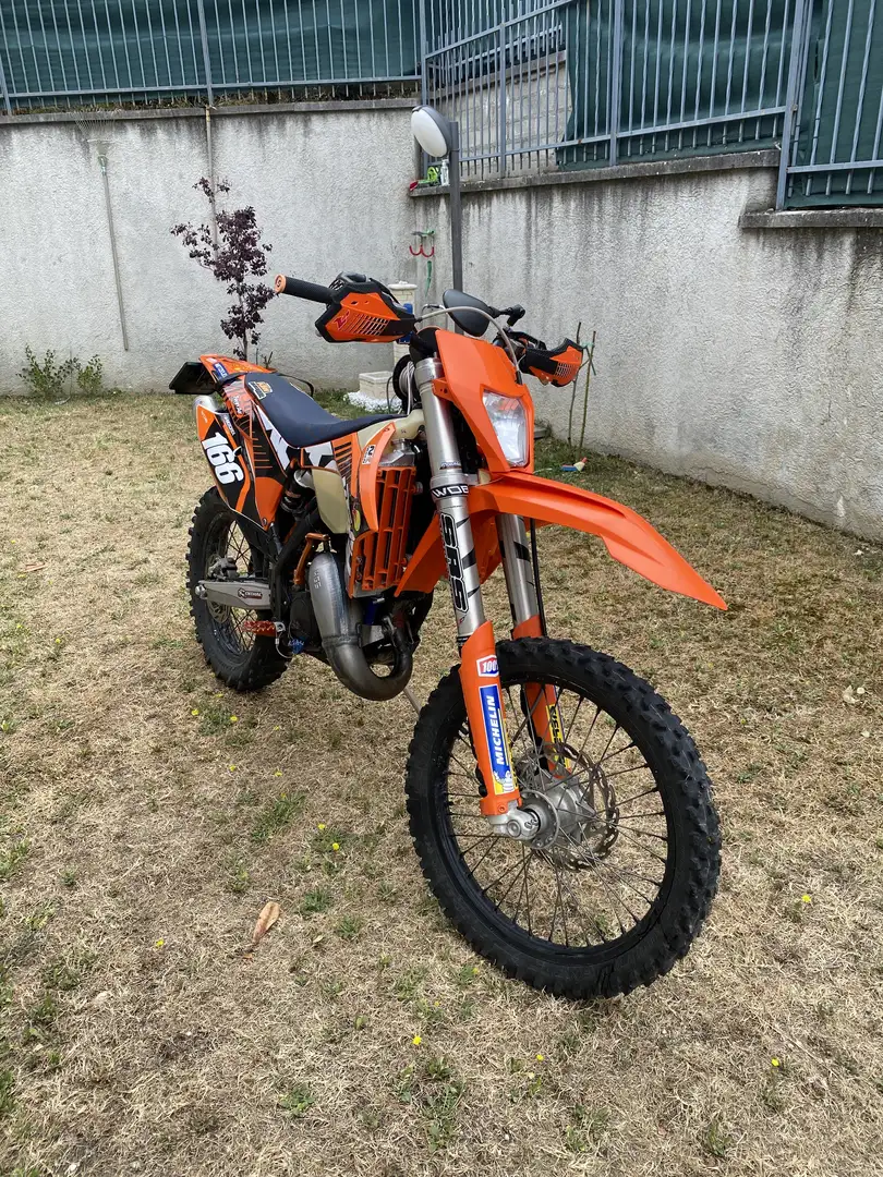 KTM 125 EXC Factory - 1