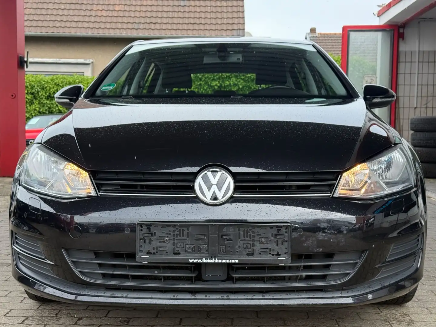 Volkswagen Golf VII Lim. Comfortline BMT/MASSAGESITZE/LEDER Black - 2