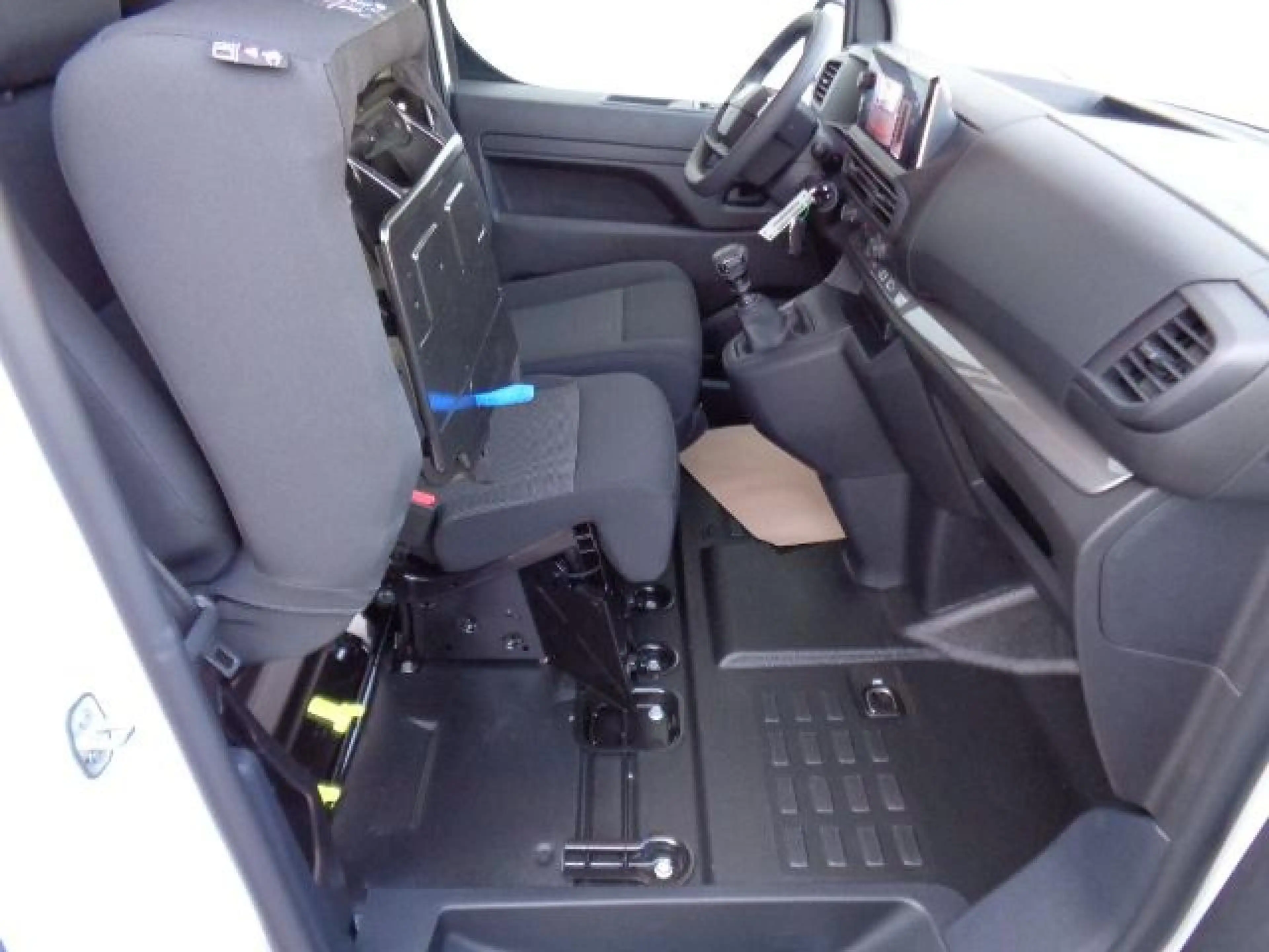 Peugeot Expert EXpert Kasten XL — photo 12