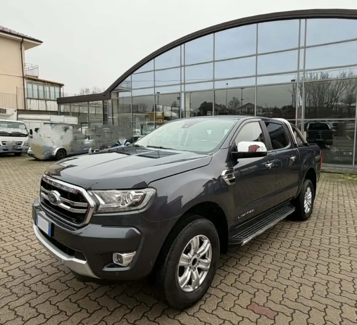Ford Ranger 2.0 TDCi Limited DOPPIA CABINA 5 posti GANCIO TR Gris - 1