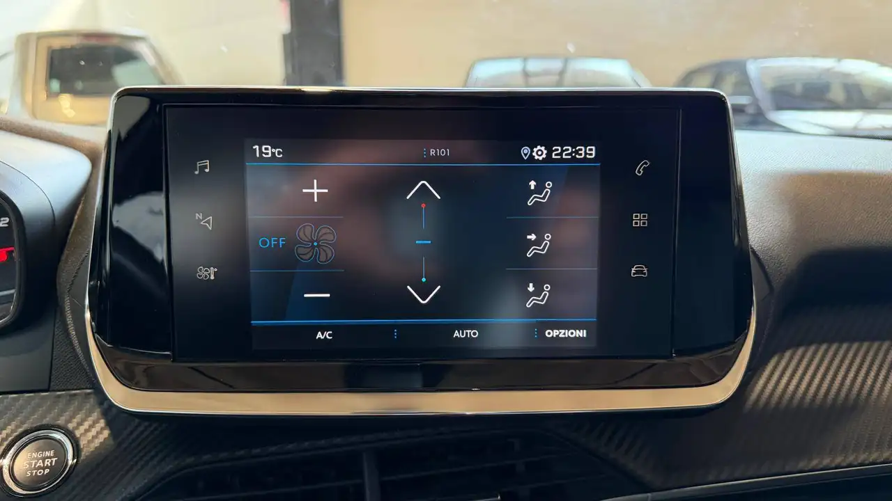 Peugeot 2008 1.5 bluehdi Allure *PREZZO REALE NO VINCOLI*, миниатюра 13