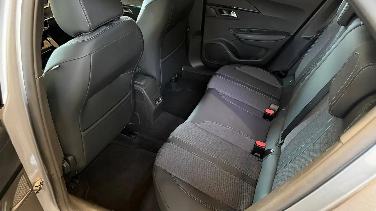 Peugeot 2008 1.5 bluehdi Allure *PREZZO REALE NO VINCOLI*, миниатюра 24