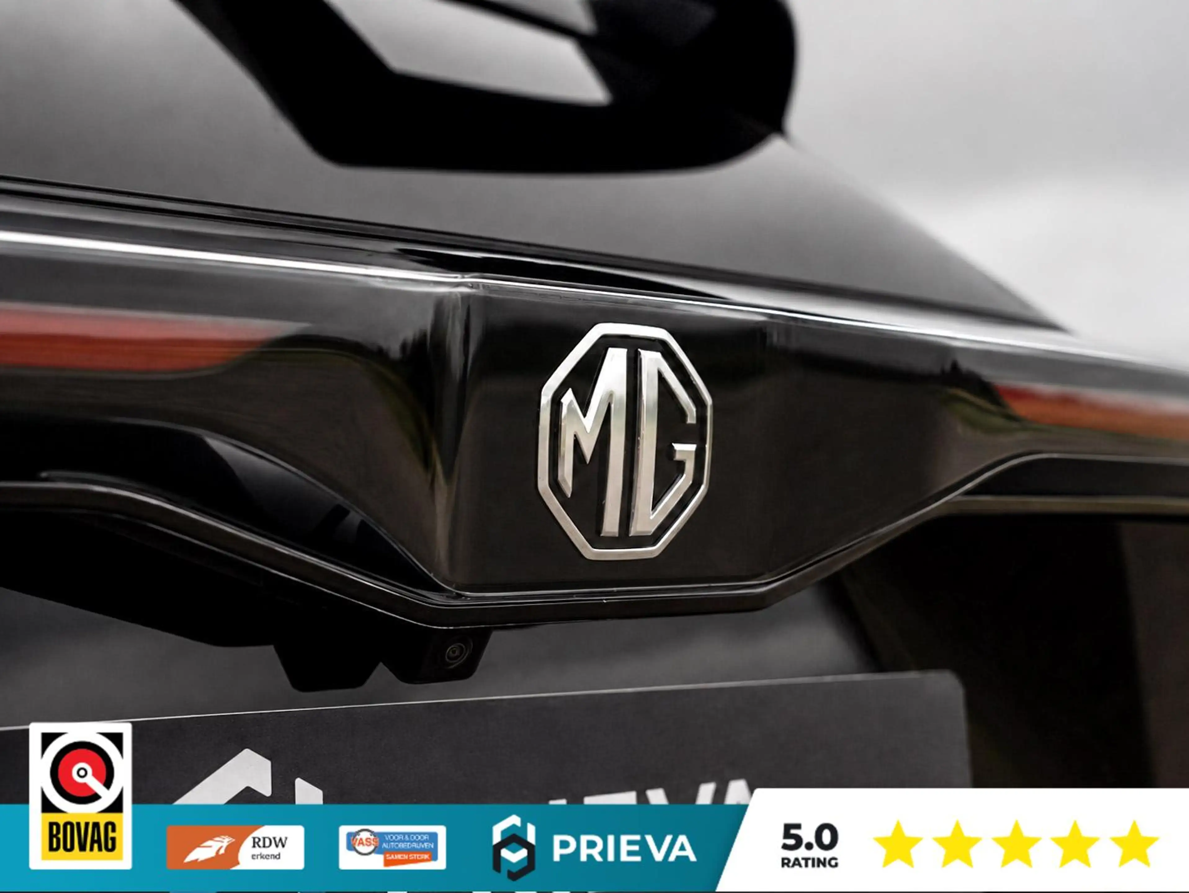 MG MG4 Luxury 64 kWh — photo 15