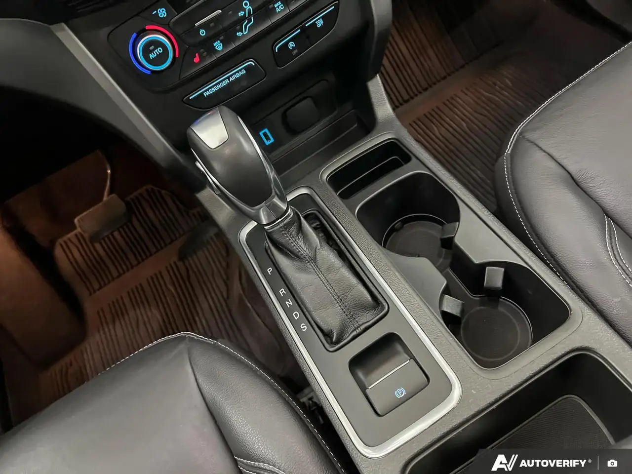 Ford Escape fotografie Ford Escape