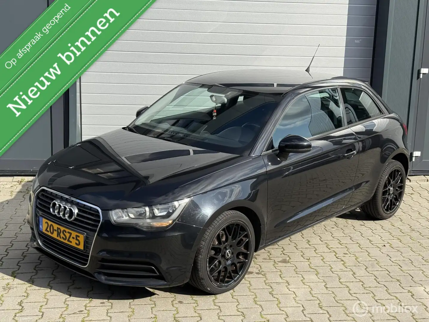Audi A1 1.2 TFSI Attraction| NAP| Cruise| Airco| Sportvelg Noir - 1