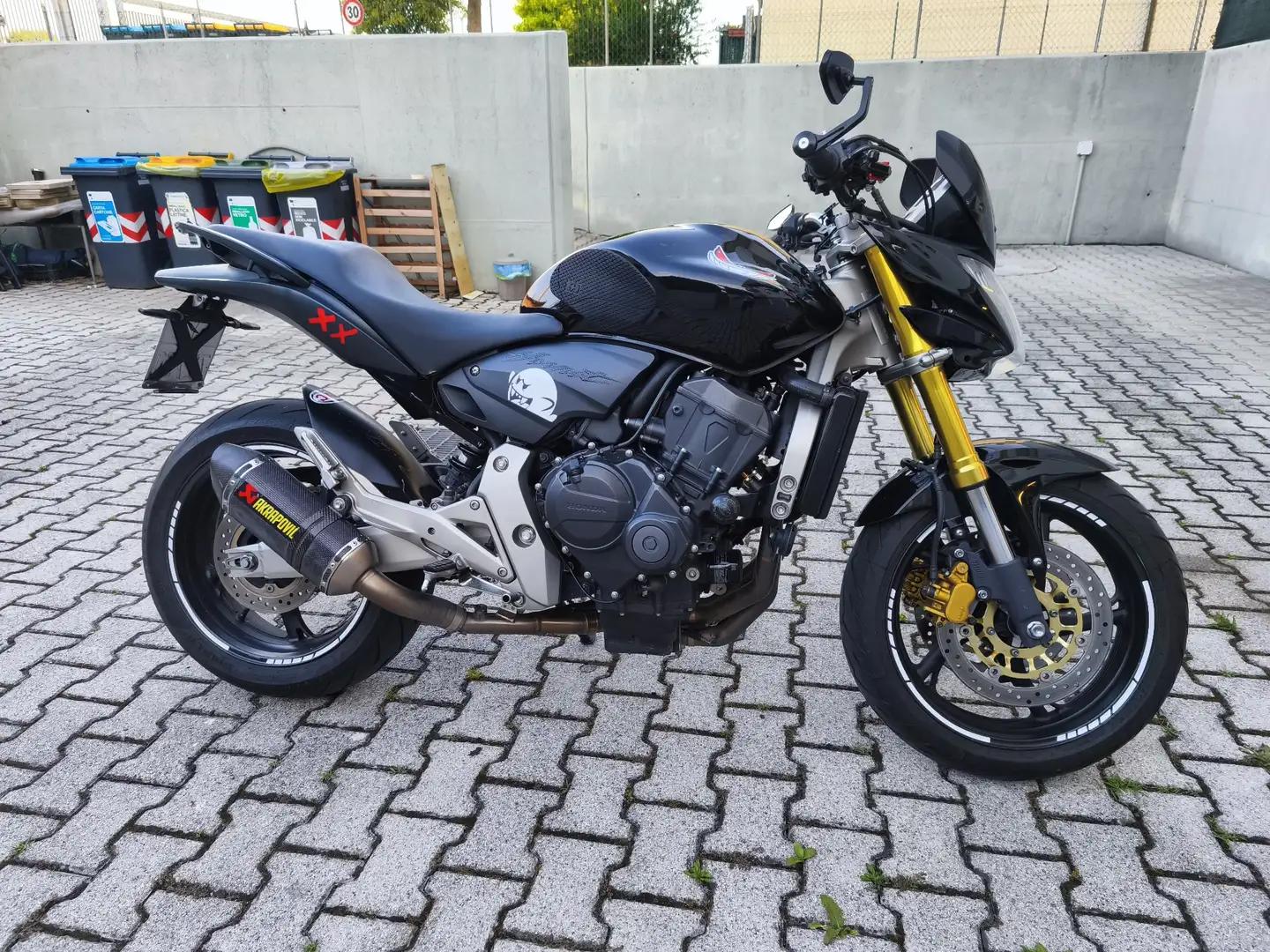 Honda CBF 600 Zwart - 1