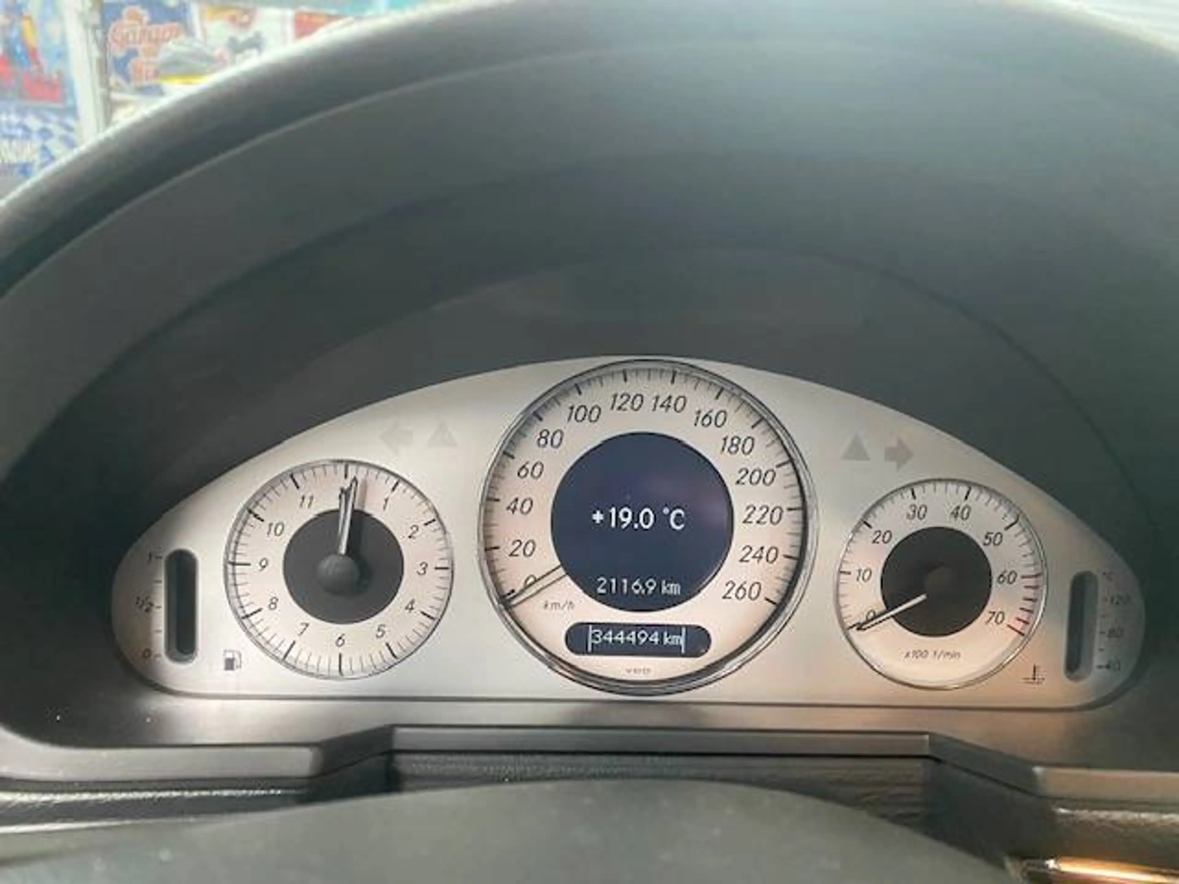 Mercedes-Benz E 450 E 500 (211.070) — photo 6