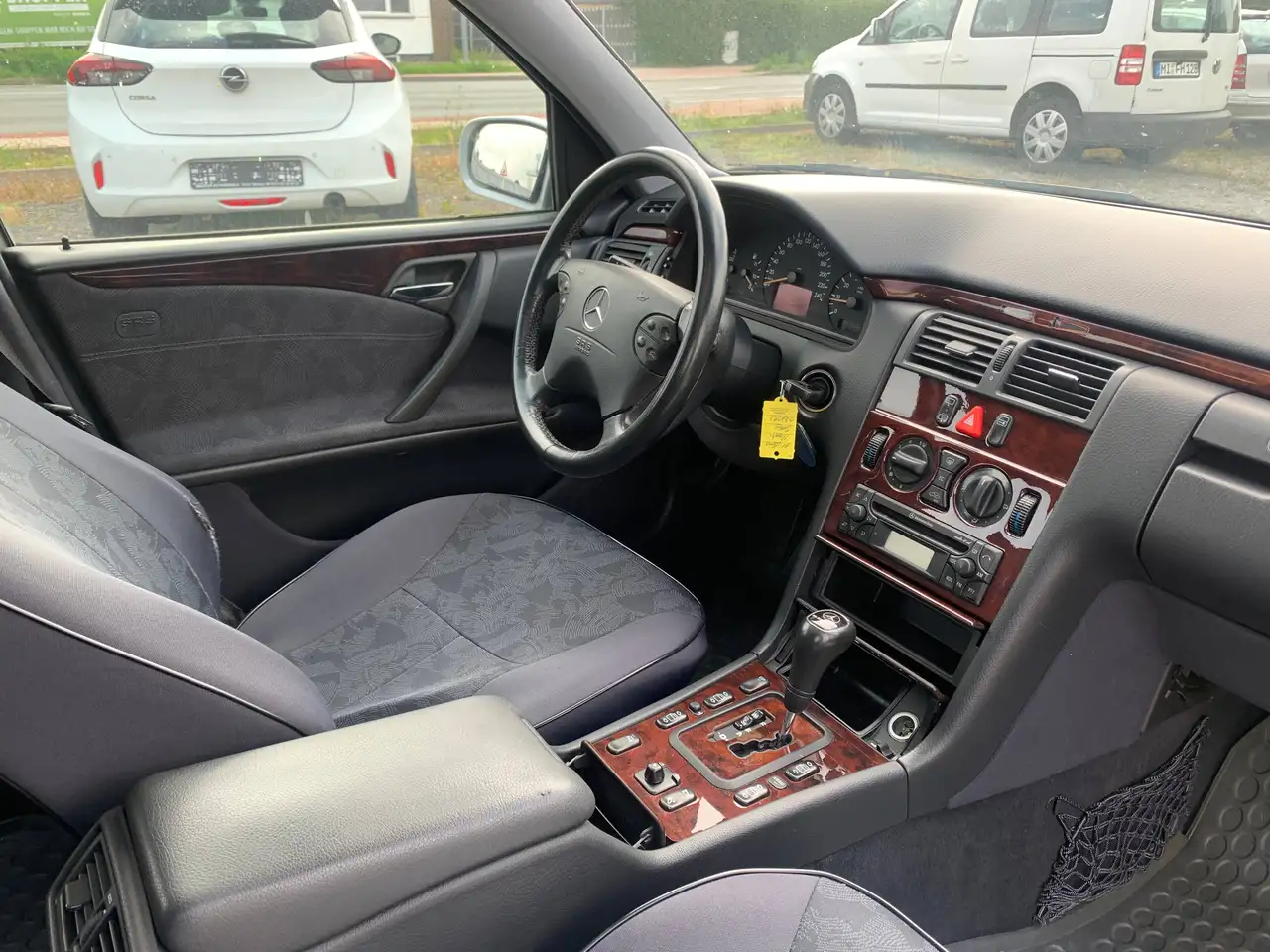 Mercedes-Benz E 240 E-Klasse T Elegance, foto 12