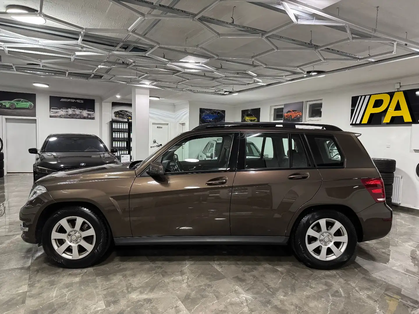 Mercedes-Benz GLK 220 CDI BlueTec 4Matic 2.Hand Pano Xenon AHK Braun - 2