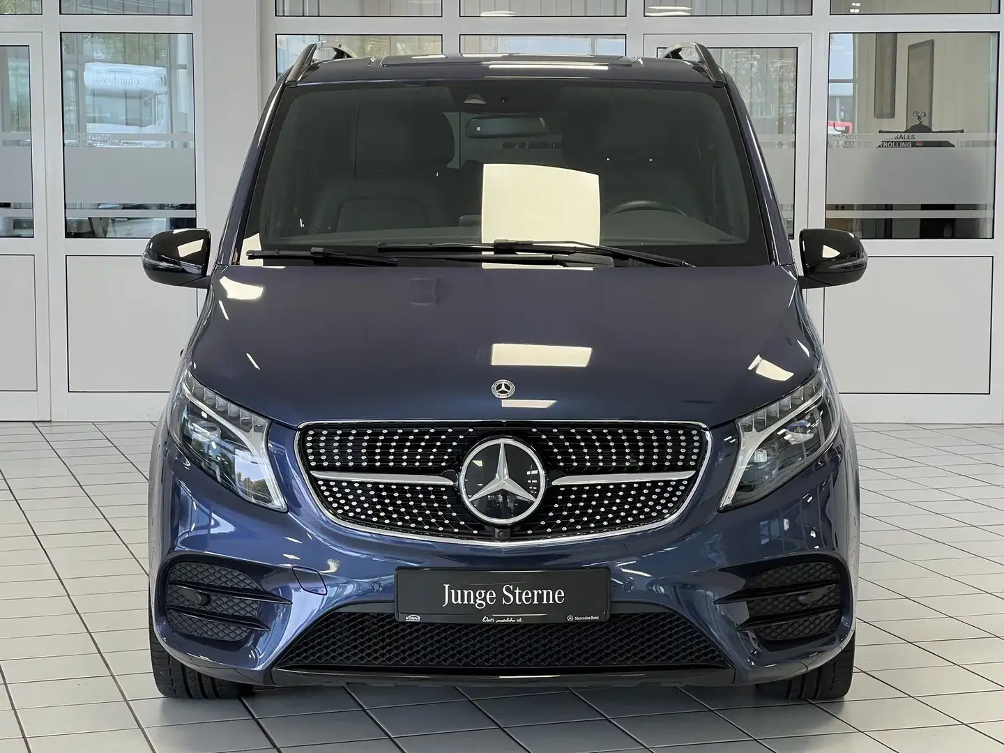 Mercedes-Benz V 300 V300 d EDITION AMG lang Night+el.Türen+AHK+ILS ! Blau - 2