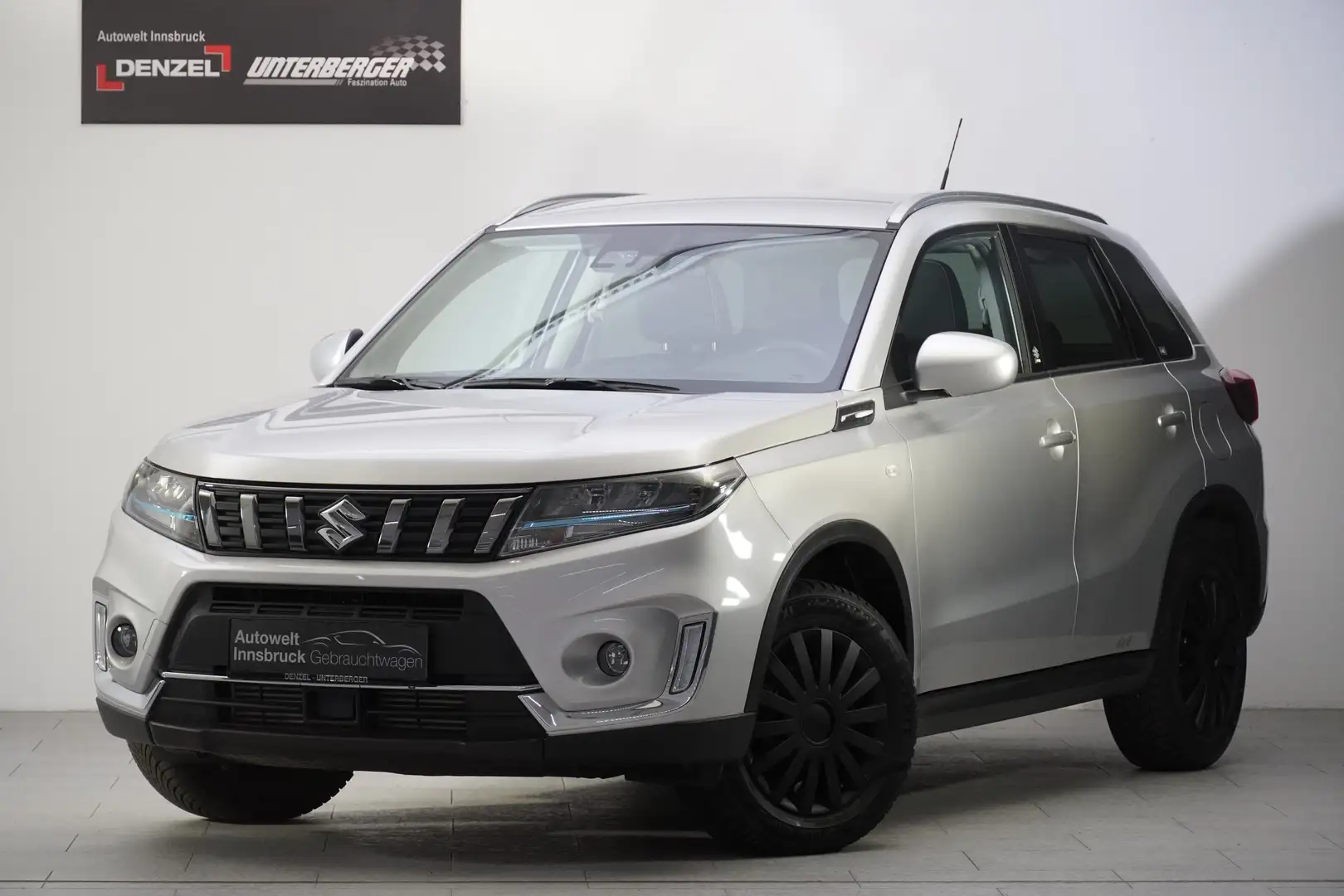 Suzuki Vitara 1,4 GL+ DITC Hybrid ALLGRIP shine Grijs - 2