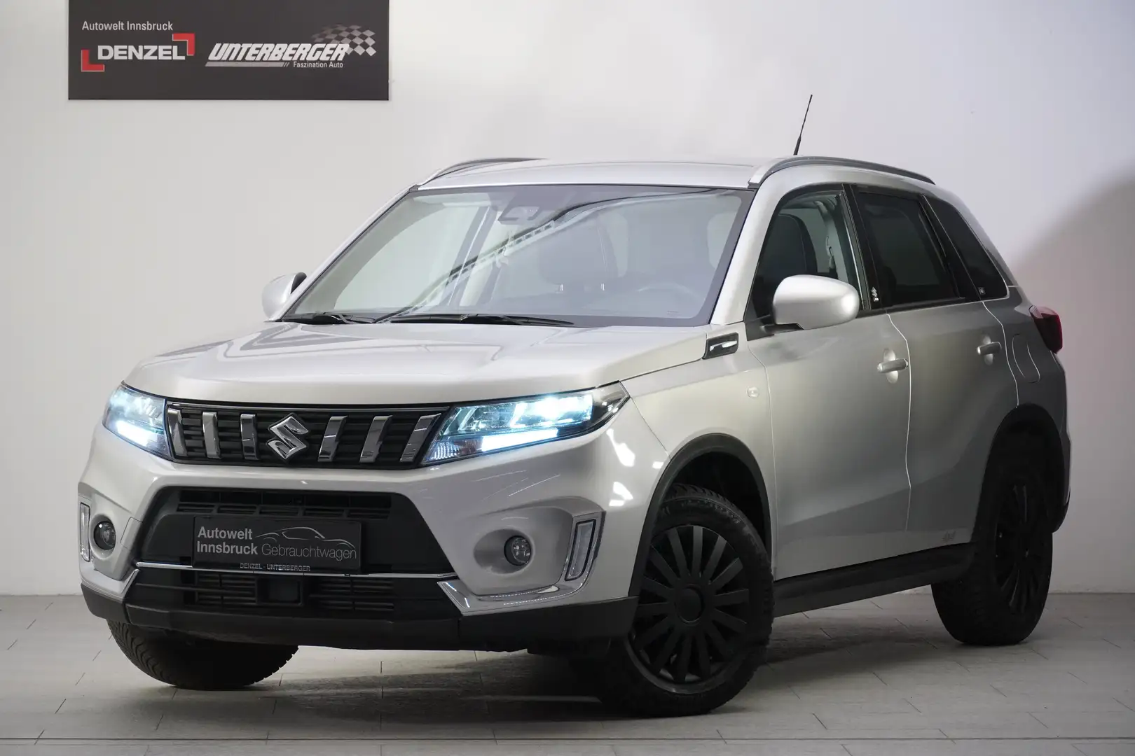 Suzuki Vitara 1,4 GL+ DITC Hybrid ALLGRIP shine Grijs - 1