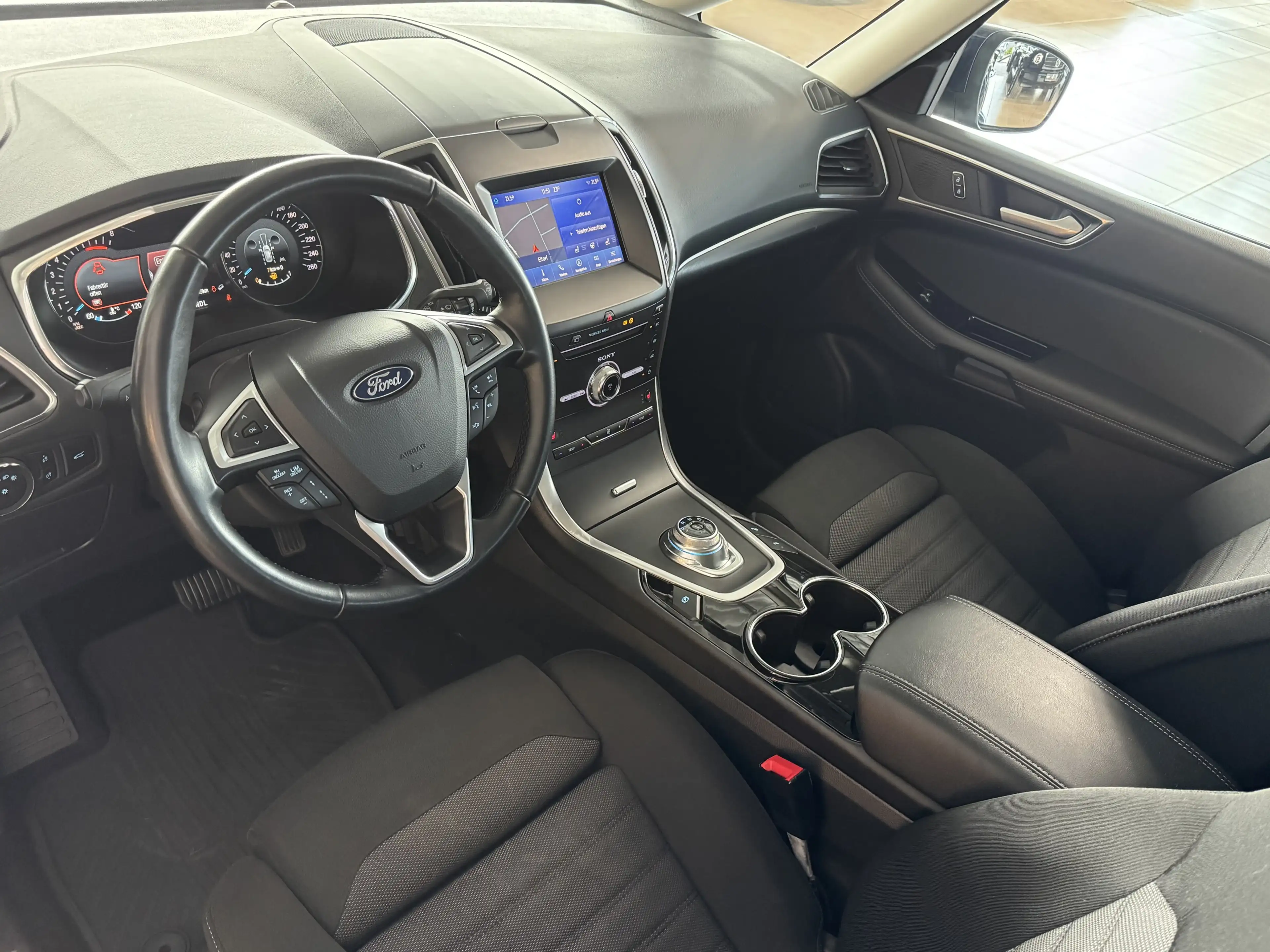 Ford Galaxy Hybrid Titanium 7-Sitzer R.Cam Navi ACC — photo 12