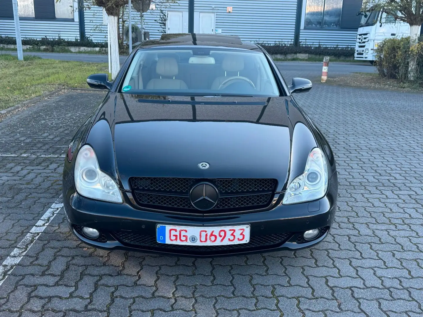 Mercedes-Benz CLS 350 CGI VOLL AUSGESTATTET FACELIFT Schwarz - 2