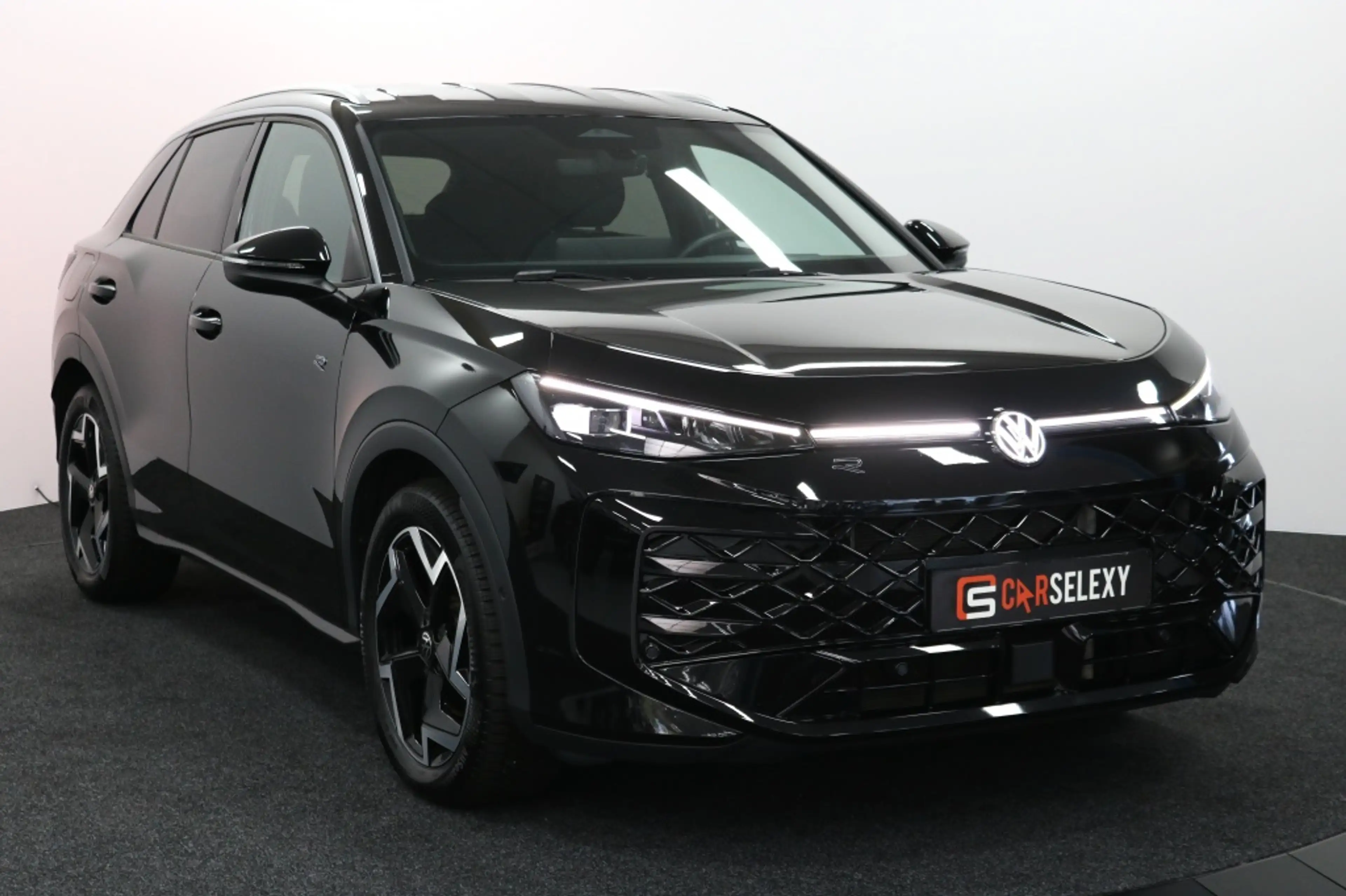 Volkswagen T-Roc 1.5 eTsi R-Line First Edition (Automaat) — photo 15