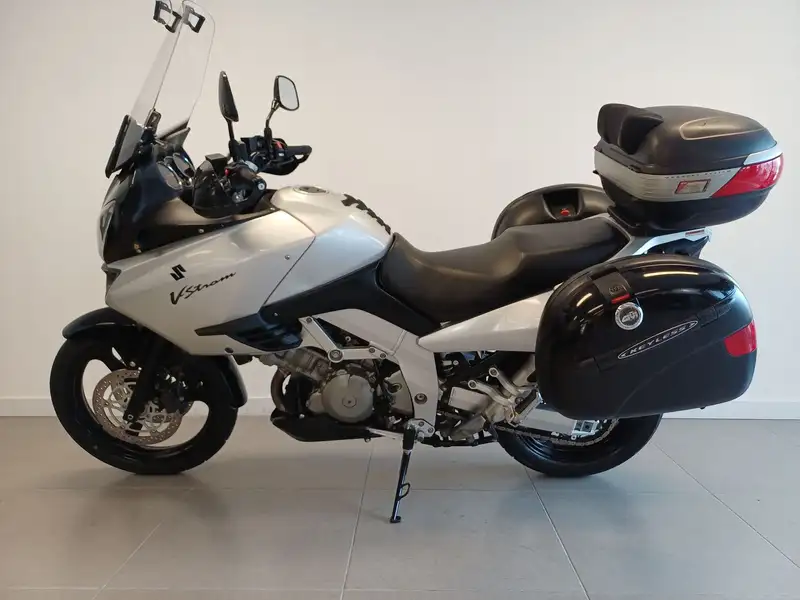 Suzuki V-STROM 1000 - foto 7