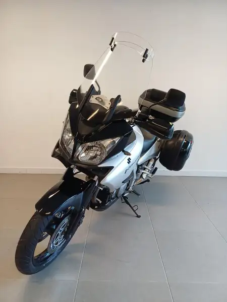 Suzuki V-STROM 1000 - foto 5