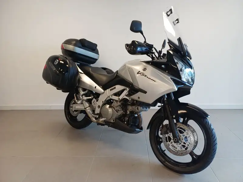 Suzuki V-STROM 1000 - foto 3