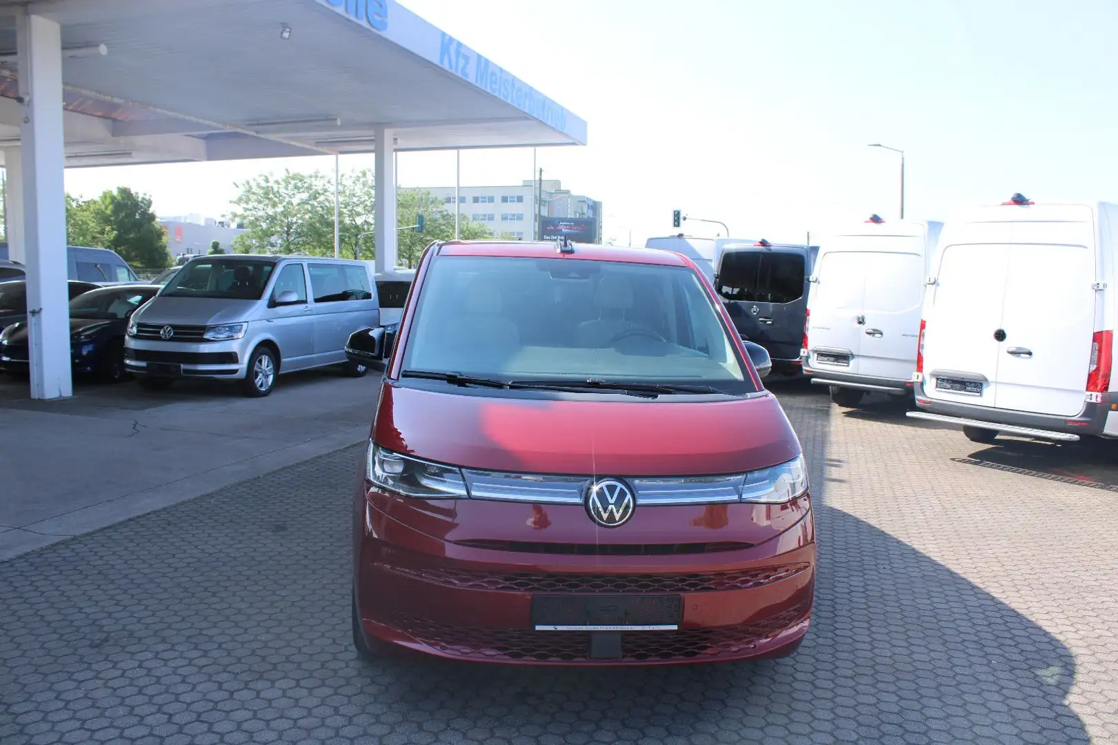 Volkswagen T7 Multivan eTSI ENERGETIC,MATRIX,STHZG,ACC Rouge - 2