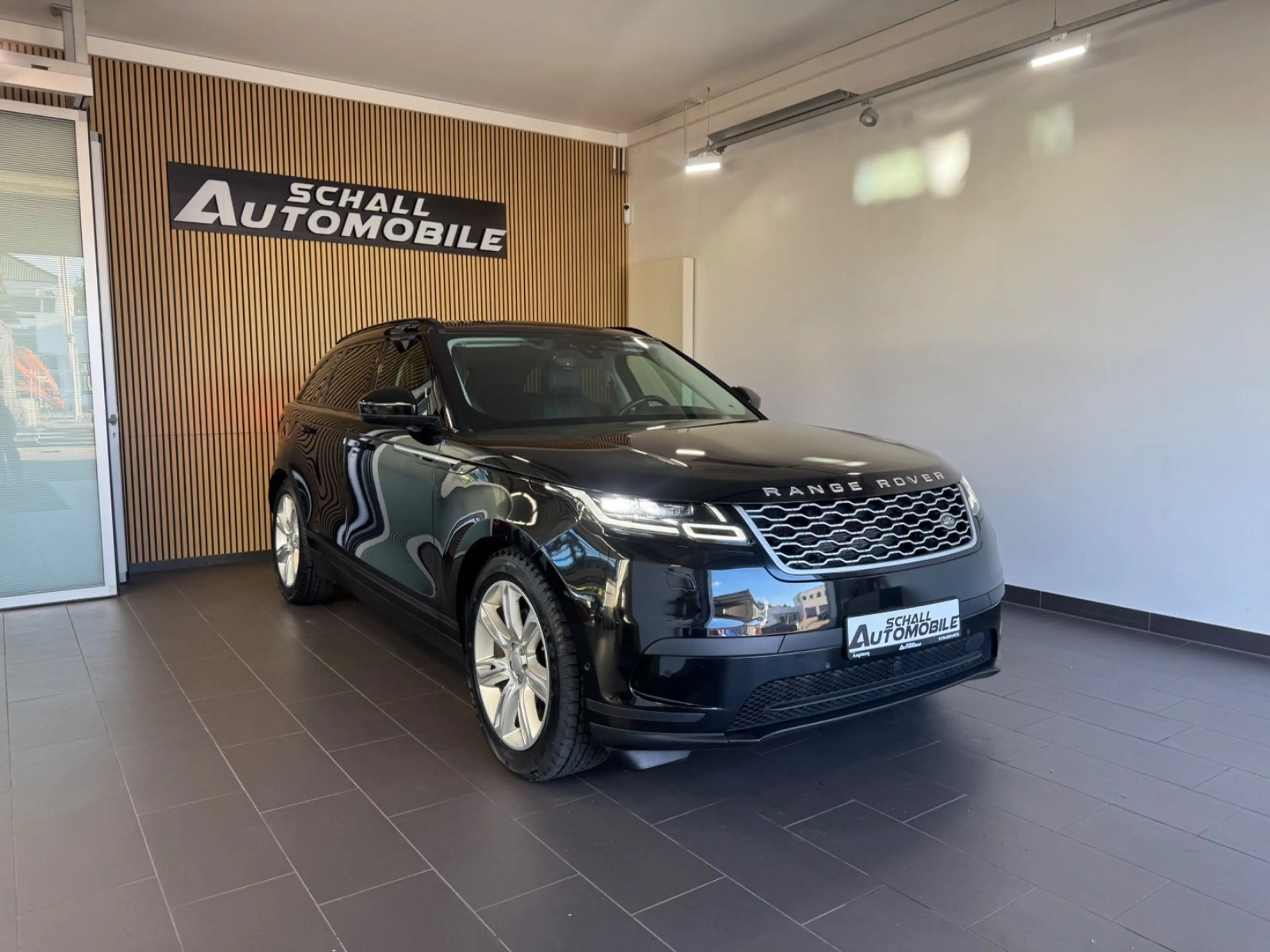 Land Rover Range Rover Velar SE *PANO/STD.-HZG/MERIDIAN/AHK — photo 3