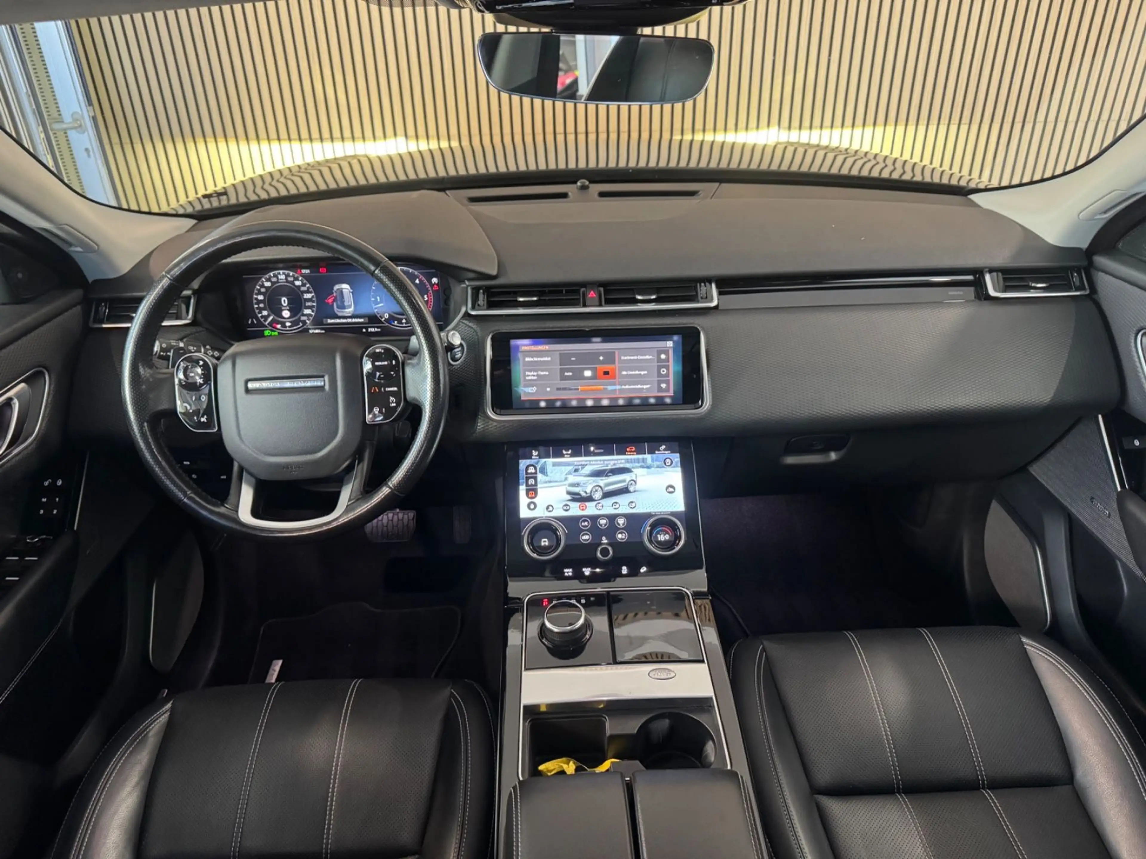 Land Rover Range Rover Velar SE *PANO/STD.-HZG/MERIDIAN/AHK — photo 13