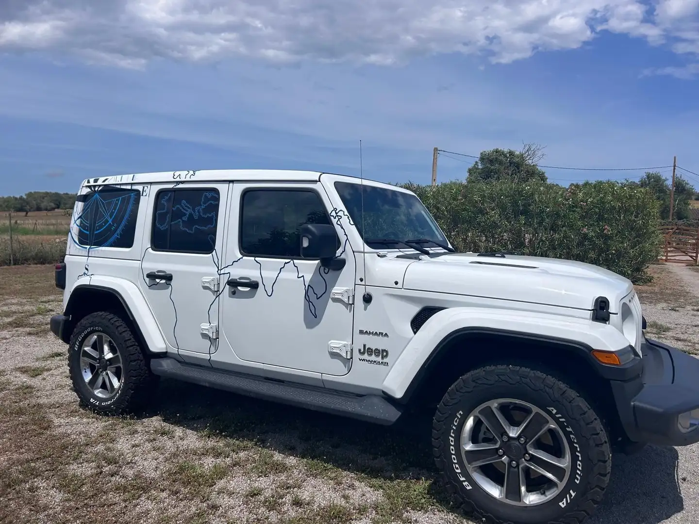 Jeep Wrangler Wrangler Unlimited 2.2 CRD Sahara Sky one touch Weiß - 1