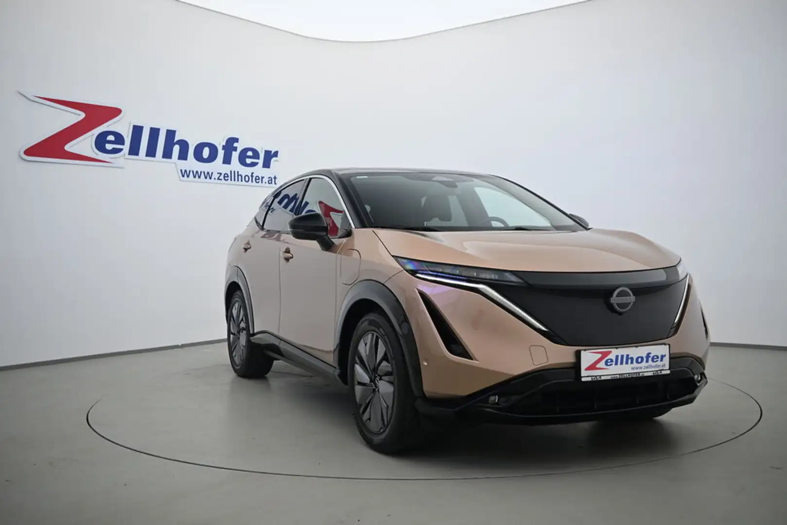 Nissan Ariya 87kWh Evolve Aut. Gold - 2