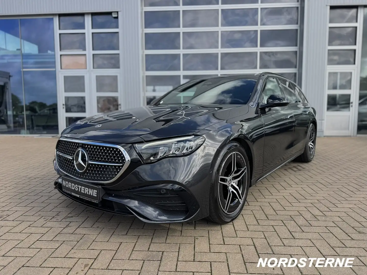 Mercedes-Benz E 200 E 200 AMG-LINE+DISTRONIC+MBUX+KAMERA+AHK+LENKHZG Gris - 2