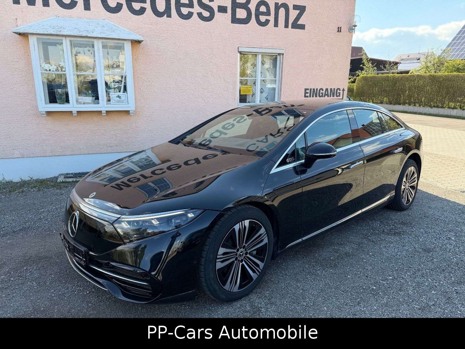 Second hand Mercedes Benz Eqs 