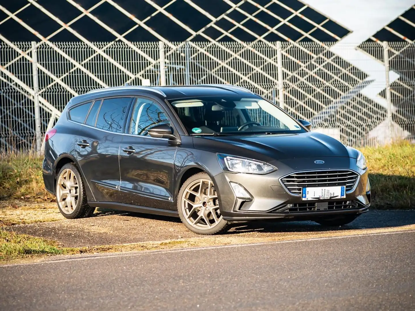 Ford Focus Cool  CarPlay lineassist Gris - 2