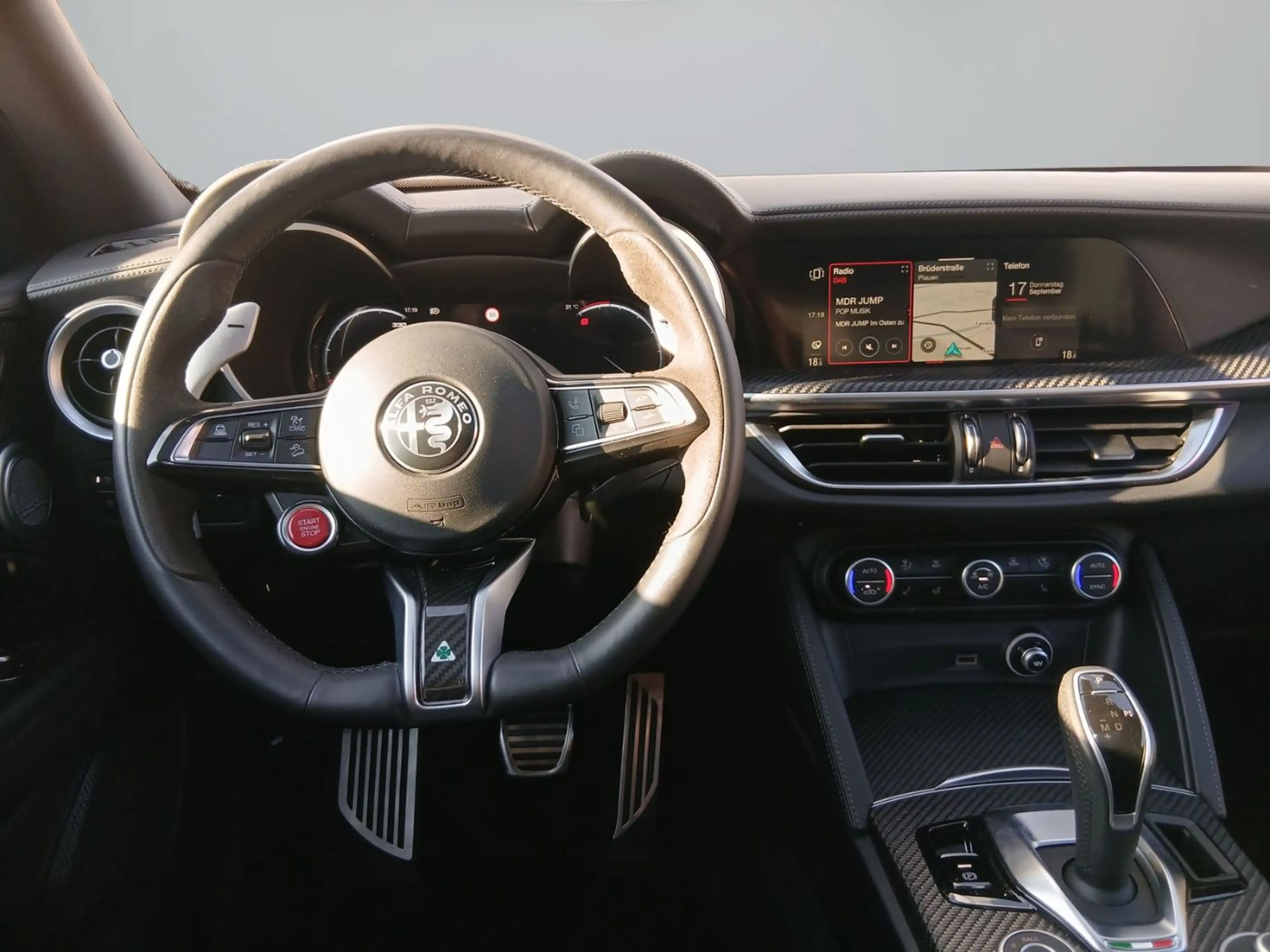 Alfa Romeo Stelvio 2.9 V6 Bi-Turbo QUADRIFOGLIO Q4 ACC+LED — photo 15