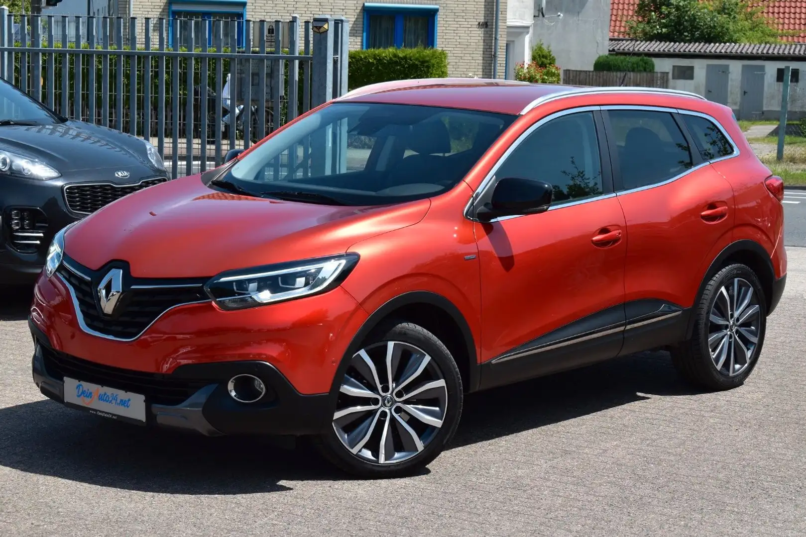 Renault Kadjar Bose Edition AUT.|2.Hd|LED|Navi|Leder|Kam Rot - 1