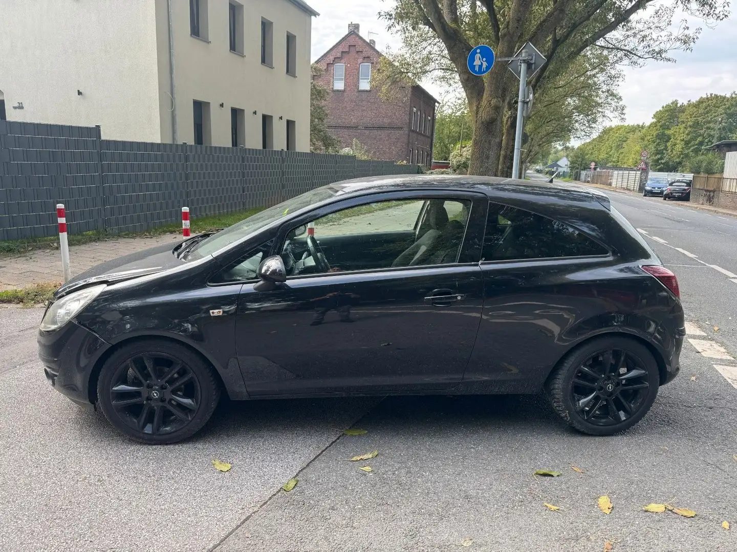 Opel Corsa D Color Edition Schwarz - 2