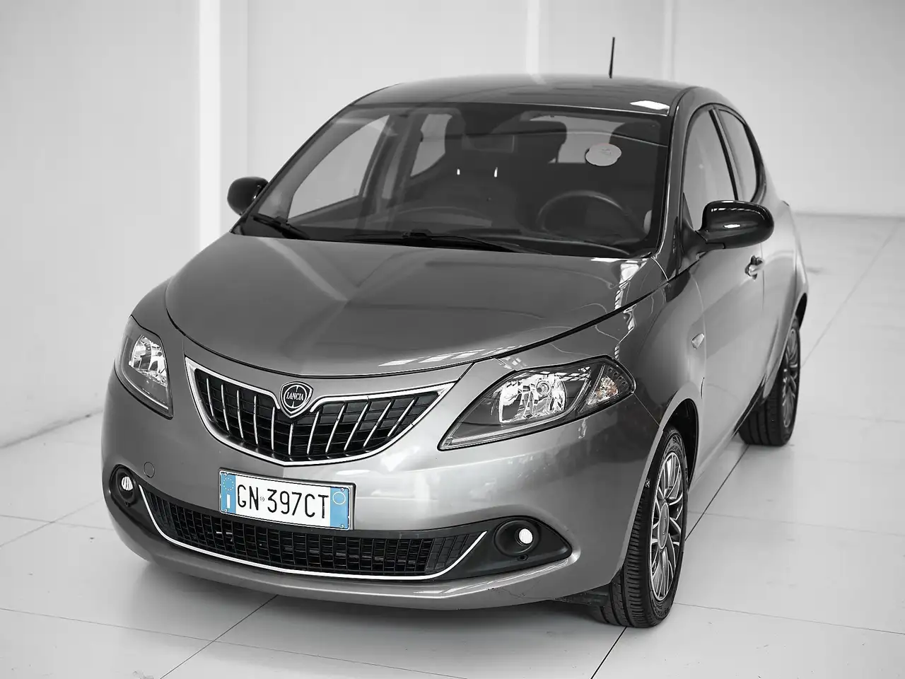 Lancia Ypsilon 2023